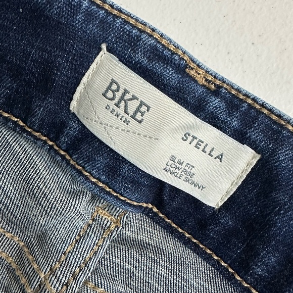 BKE Stella Sz 29x27 Distressed Slim Fit Low Rise Ankle Skinny Denim Blue Jeans - Picture 10 of 11